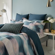 Harlequin Oscillation Cascade Bedding