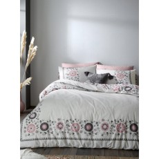 Pineapple Elephant Hana Duvet Set