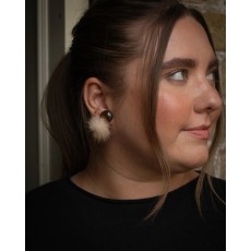 Chalk Battle Fluffy Stud Earrings