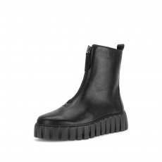 Gabor Patent Boots