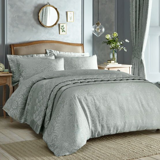 Appletree Heritage Worcester Duvet Cover Set