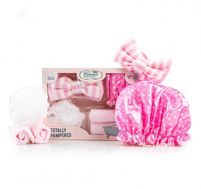 The Vintage Cosmetic Company Totally Pampered Pink Gift Set