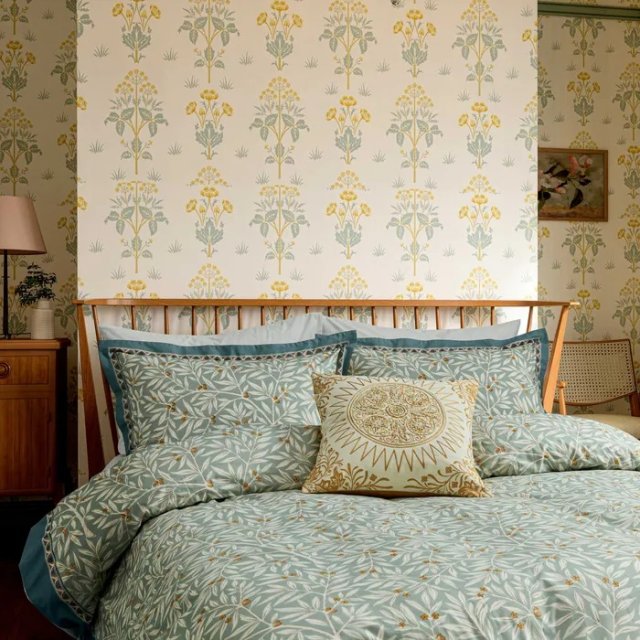 Morris & Co V & A Morris Room Willow Sage Green/Gold Duvet Set