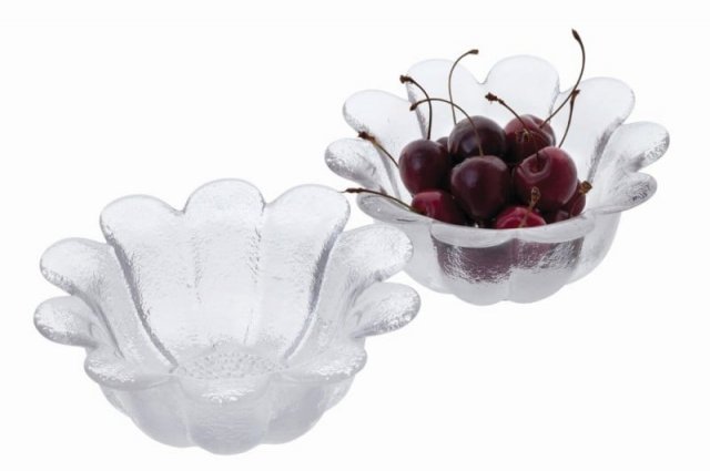 Dartington Crystal Daisy Dish Pair