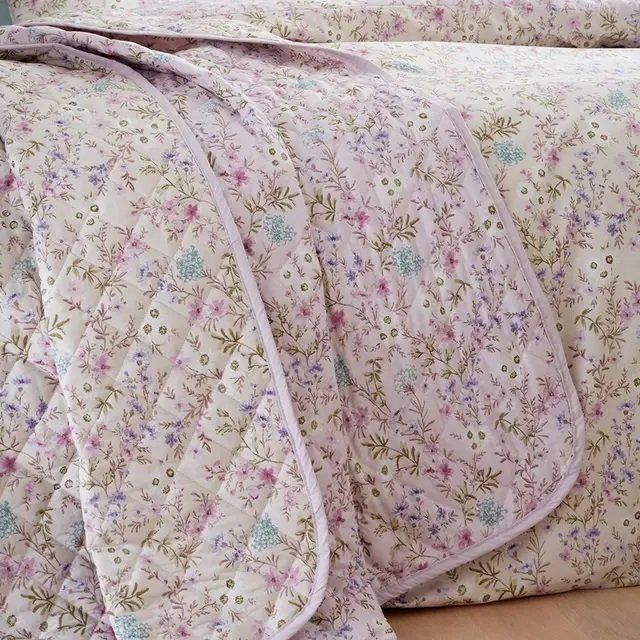 Bianca Ditsy Floral Bedspread