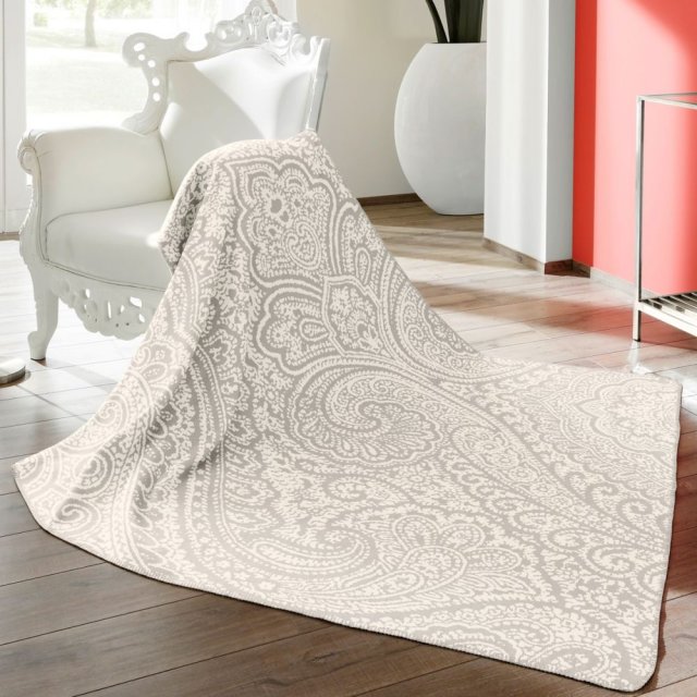 Swinging Paisley Cotton Rich Blanket 150 x 200cm