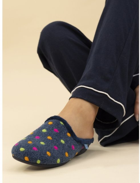 Lunar Peanut Mule Slipper