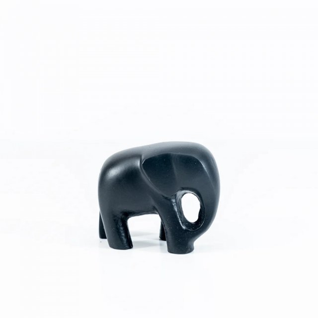 Tilnar Elephant Medium 7cm Matt Black