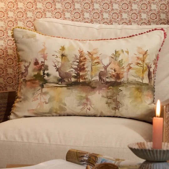 Wilderness Cushion Plum 40 x 60