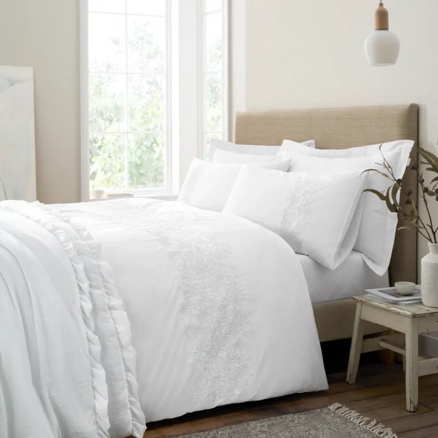 Bianca Fleur Matelasse Duvet Set