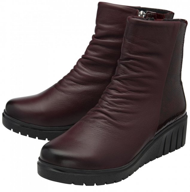 Lotus Women's Adlee Boot