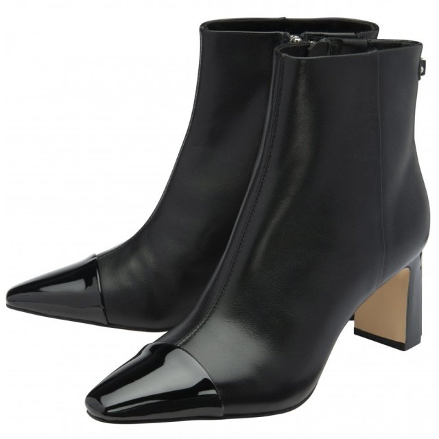 Lotus Women's Danni Leather Ankle Boot