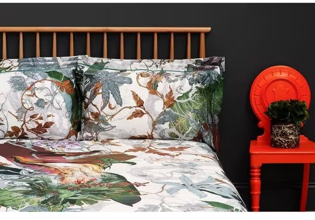 Papua Paradise Oxford Pillowcase Pair