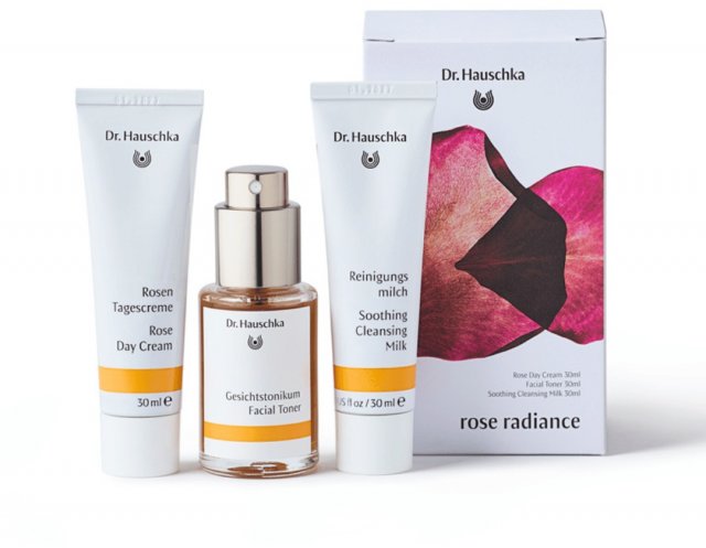 Dr Hauschka Rose Radiance Xmas Set 2025