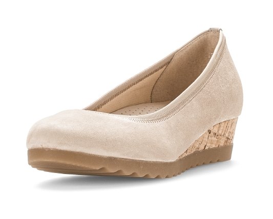 Gabor Wedge Shoe