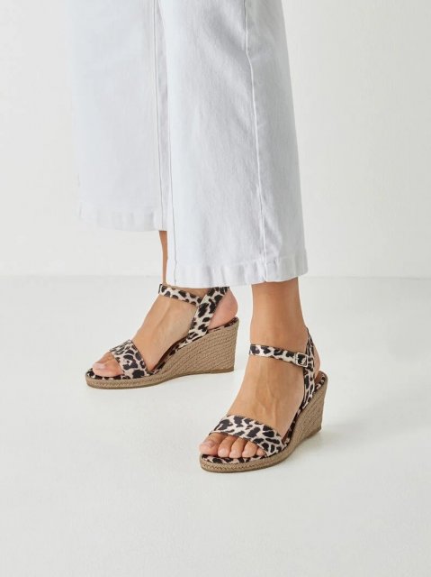 Tamaris Wedge Sandal