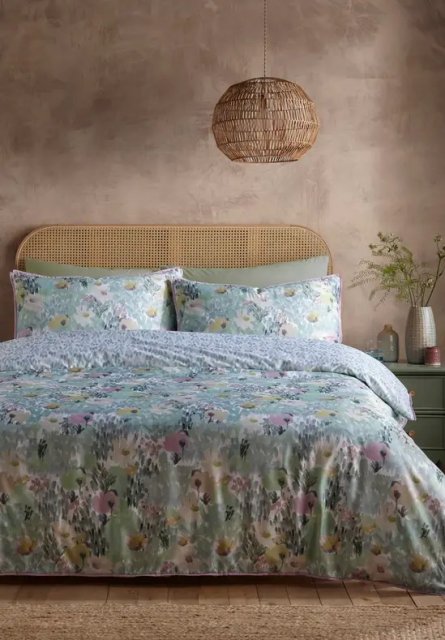Appletree Abstract Floral Duvet Set