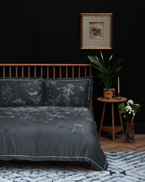 Timorous Tendrils Spill Duvet Cover Set Navy