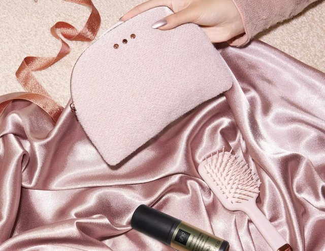 GHD Cashmere Style Gift Set